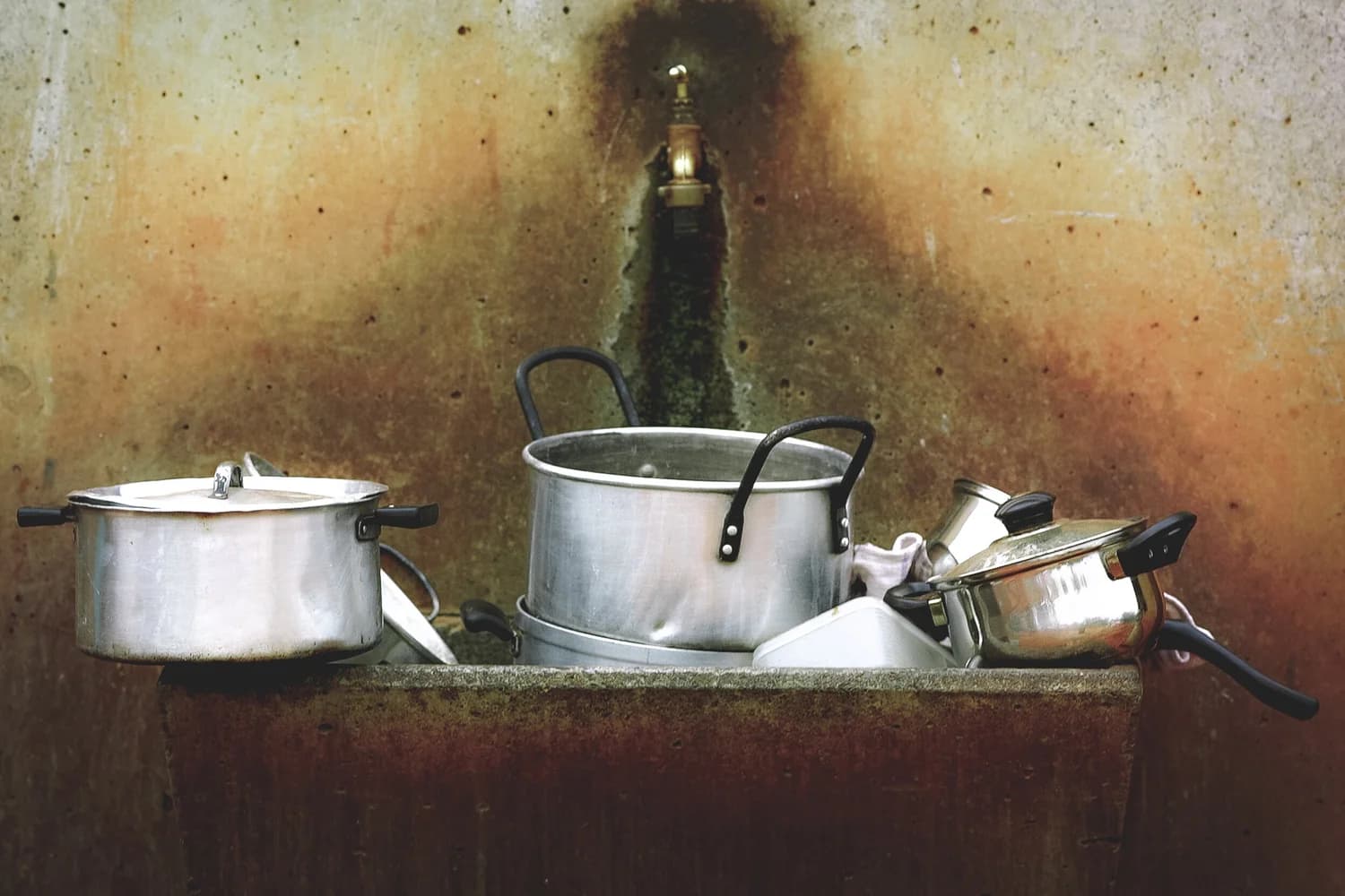 Do the Dishes and Stay Un-Divorced
